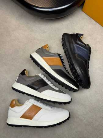 Tod's 托德斯 -高端品质 原单休闲运动鞋 -鞋面：纳帕小牛皮、摔纹小牛皮、鞋鞋身.鞋舌.空压品牌Logo -内里：水染牛皮 -大底：超轻Tpu发泡 橡胶； - 点击图像关闭