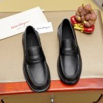 Ferragamo 菲拉格慕顶级男士商务皮鞋官网原版复制，鞋面采用进口官网1:1材料制作意大利进口牛皮进口牛皮内里。绝非一般的工艺制造，明星御用款！大厂工艺流程