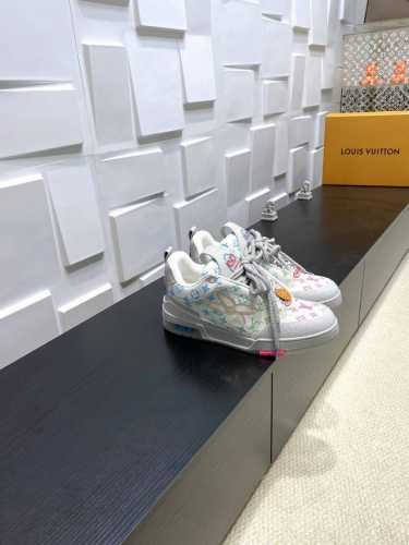 顶级版本： Lv驴牌L家Skate 系列 最新配色 Tariner运动鞋 四叶草 滑板鞋 情侣款 复古篮球鞋 原版购入开发 做货 本款 Lv Skate 运动鞋