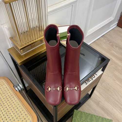 GUCCI 古驰 4 G家2024秋冬新品 专柜最新经典马衔扣粗跟短靴系列 上脚轻松驾驭任何服饰。设计简约、选择多样化的基础款，而非看似简单，实则添加许多繁琐必