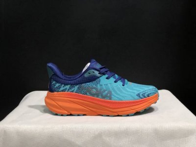 顶级版本Hoka One One Challenger 7 低帮跑步鞋男女同款 码数：36-46码 含半码 编码: 1147833-Ddw 全套得物包装：毒卡