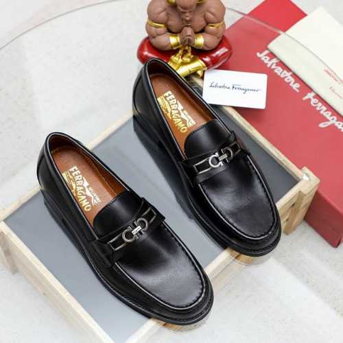 工厂价 菲拉格幕 Ferragamo 新款男士休闲套脚鞋官网原版1:1开模，原单品质做工精细，高端奢华鞋面采用进口意大利丝光牛反毛皮内里橡胶耐磨防滑大底，穿着透