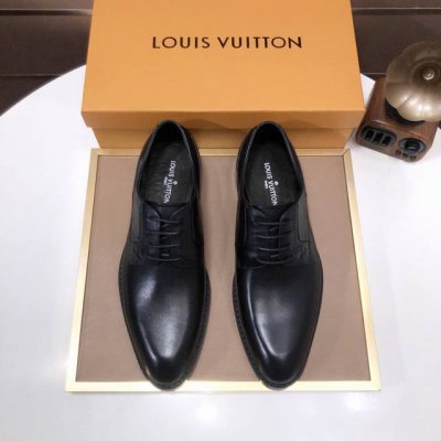 工厂P批 Louis Vuitton 原单 新款Lv路易威登 * 顶级版本 Lv经典皮鞋！选用进口原版单牛皮 原版真皮边条拼接耐磨橡胶大底！高品质精品！码数38