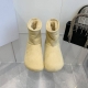 出厂价 ￥Loewe罗意威24秋冬最新款皮毛一体雪地靴 超级可爱的雪地靴 太萌了 秋冬必备雪地靴 忘了UGG吧 ins博主以及明星网红都在穿 保暖又轻盈又软乎乎