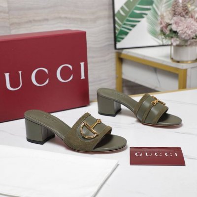 工厂P价 女装女鞋 运动原单 最高版本 Gucci2025最新D字链条扣拖鞋系列 原版一比一 踮脚工艺同原版一样 中跟拖鞋 凉鞋 配最新D扣作为品牌的标志性象征