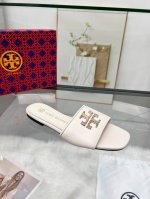 汤丽柏琦 牛皮面料，绵羊内里，码数35-43码出厂价: 皮底加30