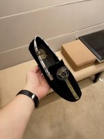 实价 Verace 范思哲官方旗舰店高品质男士豆豆鞋，最新元素潮爆全球，官网火爆热卖，原版版本，专柜一比一，鞋面意大利进口原版头层磨砂牛皮 绝对高端 原版防滑大