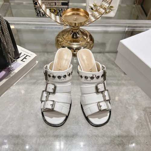 出厂 迪奥 Dior 2025春夏新款D-Avenue系列高跟拼色罗马风凉拖鞋 CD字母logo五金扣明星同款朋克风格粗跟皮带扣鱼嘴露趾女鞋 材质：原版定制进口