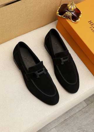 商品商标：Hermes 爱马仕 休闲皮鞋 正码码数: 39-44 38.45订制 商品材料：精选 进口头层磨砂牛皮鞋面+奢华五金扣，进口水染牛皮内里。强烈立体视 - 点击图像关闭