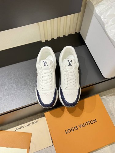 Ouis *Uitto* 高端品质 奢侈男士低帮运动鞋 原单精品 鞋面由Monogram原版头层牛皮材质打造 进口水染小羊皮内里高档舒适 原版Tpu大底轻盈耐磨