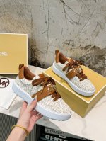 MK 。拿货 原版面料，羊皮内里，羊皮垫脚，金属扣.，码数35-41