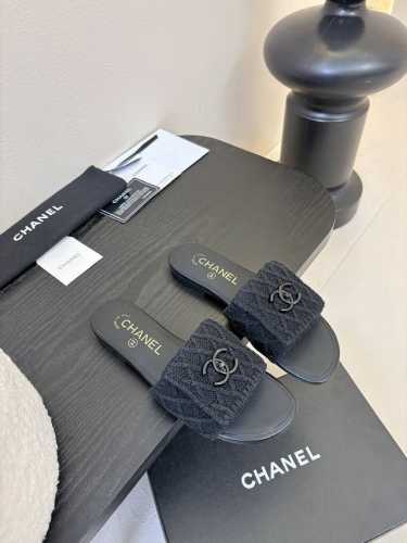 Chanel 25C新款书包扣拖鞋回归的经典书包扣设计 特别Vintage 复古味十足乐福鞋也长到了审美上 鞋面牛皮 内里羊皮 原版大底Size:35-39 4