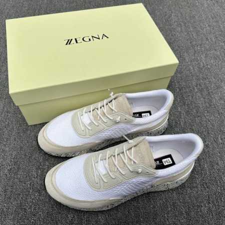 zzegna 杰尼亚原单更新 piuma 在意大利语中指 羽毛 充分彰显 ZPZegna 都市跑鞋的别样风范 代表的是年轻 时尚的风格 是专为追求品质和款式之新 - 点击图像关闭