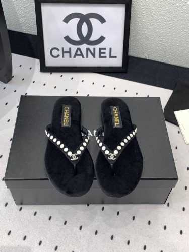 Chanel春夏爆款人字拖鞋 各大社交平台热门款 上脚不卡不磨脚 质感软舒服 进口羊皮钻面料 羊皮内里 意大利真皮大底 Size:35-40