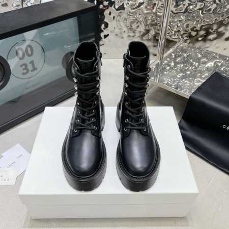 出厂 顶级版本 Celine 赛琳24秋冬新品厚底踢不烂马丁靴 上脚超级帅气超级酷 eW Go材质:鞋面定制进口小牛皮，内里垫脚均为羊皮 Size:35-41 - 点击图像关闭