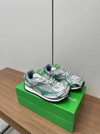BV顶级版本 Orbit运动鞋 王一博 同款 情侣款老爹鞋 男码+10 Runner运动鞋，采用轻质科技网布面料。搭配几何图案设计橡胶外底。认准套包工艺 实际增 - 点击图像关闭