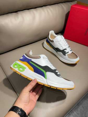 Ferraga*菲拉格慕男士高端休闲鞋，高工艺饰以纹理精致细节，漩涡图案，丰富且满蕴活力，巧妙演绎造型别致嵌饰、小牛 反毛对比鲜明撞色及高科技织物 彰显焕然一新 - 点击图像关闭