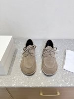 The Row 小众潮牌 25Ss春夏新款 圆头系带 乐福鞋 单鞋 超级百搭 简直是衣橱里的万能钥匙 什么风格的衣服都能轻松Hold住 这双鞋子的设计真的超级棒