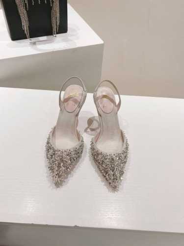 顶级版 原版盒 Christian Louboutin S原版做货重工Cl尖头满钻婚鞋～ 材质：原版1:1面料水晶 内里：粒面珠光羊皮里 大底：原版进口Ar1顶