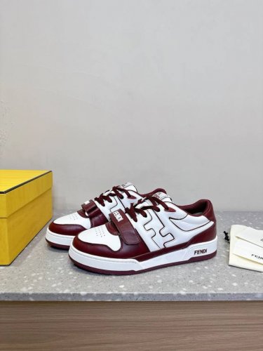 Fendi 芬迪 25Ss春夏新款 Match胶囊系列 情侣款 休闲 运动鞋 板鞋 设计师Kim Jones打造的首款运动鞋Fendi Match 和Lv驴牌的