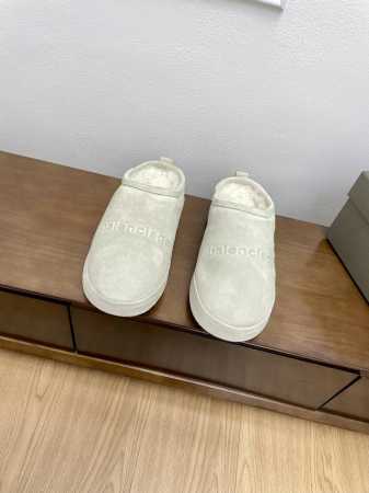 顶级版本代购级BALENCIAG巴黎世家24秋冬新款厚底毛毛拖鞋 冬日凛凛不可缺之一闭眼入都是不会后悔 上脚非常舒服超舒服 ZP订制面料 鞋面：定制进口羊绒 内 - 点击图像关闭