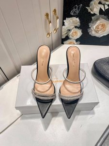 橙子出厂价p gianvito Rossi 水钻一字带尖头高跟凉鞋 高跟鞋 设计超酷 经典百搭 上脚舒适 随意搭配皆可完美呈现 优雅风格 创造不一样的感觉 跟高