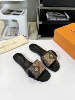 皮底+40 Louis Vuitton2025路易威登Lv 女士官网1:1编织 面料由拉菲草纯手工一针一针钩织而成 时髦丽人逛街 聚会 度假 超舒适 码数 35