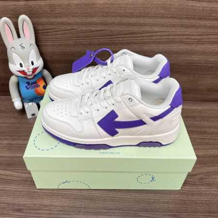 顶级版本Off-White Out Of Office 低帮滑板鞋情侣款白紫。 Off-White箭头符号、Ziptie 标签、1Ogo印花等经典元素皆在此呈现 - 点击图像关闭
