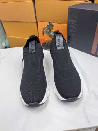出厂价p 高端杰尼亚 编织面牛里 市场所有颜色都有 码数:38-47 46.47定做 - 点击图像关闭