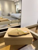 品 牌：Alaia 阿莱亚 24S 新品复古扣带玛丽珍鞋 走秀款平底芭蕾舞鞋章小蕙同款甜酷芭蕾风，人气超高的一款芭蕾舞鞋，浪漫又迷人舒适百搭满满的少女风 既摩登
