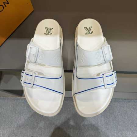 码数38-45LV路易威登 最新款 系列 Oblique 厚底 拖鞋 凉鞋原版购入开发 做货 这款 LV H-Town 凉鞋致敬运动风格经典标识，彰显 LV 的 - 点击图像关闭