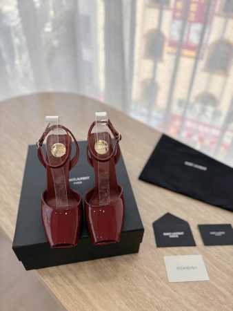 高版本出厂 Saint Lauren* 圣罗兰Ysl 25Ss 春夏全新走秀款大水钻高跟鞋凉鞋 唯有Ysl最懂女人心，不接受反驳，超级无敌女人味神器，女人必备 - 点击图像关闭