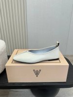 vanda Novak 小众 耗时3个月研发 鞋跟独特设计酒杯 重磅系列 众多联手意大利品牌 推出高级感满分的鞋款系列 火遍Ins神仙绝美神靴，海外博主疯狂打C