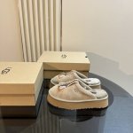 顶级品质 UGG经典系列全新升级厚底雪地靴 check 你的随性复古棕色系look，点亮街头拿捏 潮酷不费力~厚底铅笔靴 大橘底一秒蹬厚底TAZZ秋冬装备齐活，