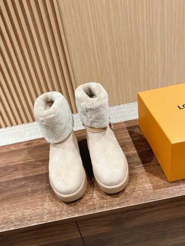 顶级品质工厂 louis vuitton fw24 new arrival～ L家2024秋冬新款羊毛短靴 雪地靴 又是一款Lv经典之作！超正立体的圆润靴型 皮