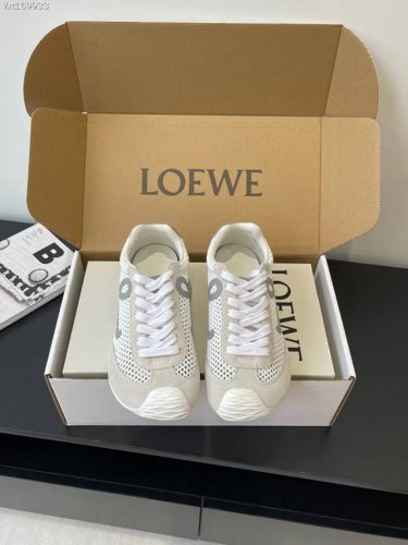 高版本出厂价pp 男码10 顶级飞机盒套装20Loewe 25Fw New Arrival 罗意威2025早春新款情侣款运动鞋 loewe这款芭蕾运动鞋超火超可