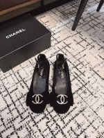 代购级 CHANEL 香奈儿 24k 秋冬新款乐福鞋 单鞋 认准我家细节实拍注意区分普通版 专柜同步！！本系列现已登陆发售！！ 简约小圆头设计 鞋型非常赞 帅气