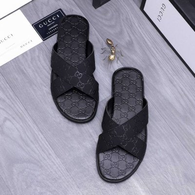 商品商标：Gucci 古驰 拖鞋 正码码数: 38-44 45定做不退换 商品材料：精选牛皮压纹鞋面 脚背超纤里 橡胶大底