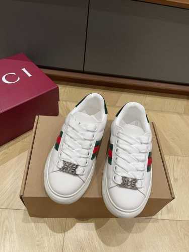 顶级品质 Guci**软绵绵新款面包鞋 牛皮面羊皮里橡胶底 size35 36 37 38 39 40 41 42 43 44 45 订46