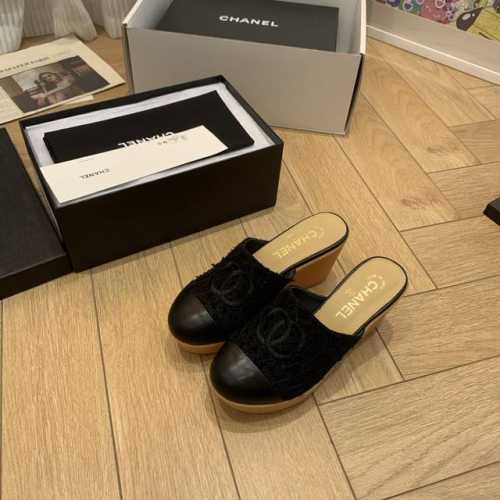 CHANE*｜小香25C新品粗跟双C菱格厚底拖鞋夏天一定要入的凉拖系列可文艺可时髦 穿搭率实在太高了 厚底在拉长腿方面真的yyds百搭舒适 上脚秒变大长腿！鞋面