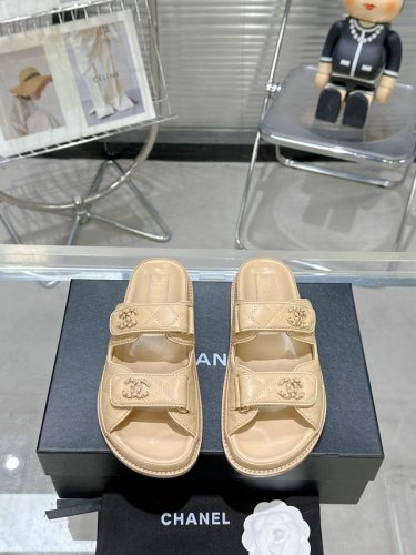 橙子出厂价p chanel 香奈儿春夏新款 菱格魔术贴半拖 沙滩拖鞋 厚底凉鞋 码数 35-42