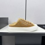 Chane2024专柜顶级休闲款运动鞋 这款经典设计；鞋面多种工艺电绣的风格；大底却时尚运动；不平凡的拥入了多种配色元素 多元化混搭非常好看百搭，休闲，时尚，运