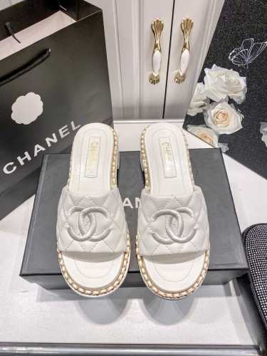 橙子出厂价p chanel 香奈儿 春夏新款 链条粗跟拖鞋 菱格高跟凉拖 码数 35-41