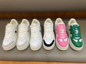 女款 Dior迪奥 最新star系列 五角星 厚底 松糕鞋 休闲 运动鞋 小白鞋 原版购入开发 做货 这款 Dior Star 运动鞋是二零二四秋季新品，以时髦