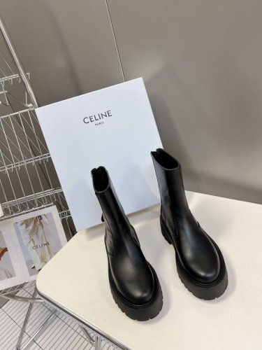 Celine思琳lisa同款马丁靴、超多网红明星种草 无敌显瘦马丁靴、做旧双色效果小牛皮皮质柔软鞋底厚5Cm左右、增高显腿细、原版定制小牛皮、牛皮内里真皮沿条