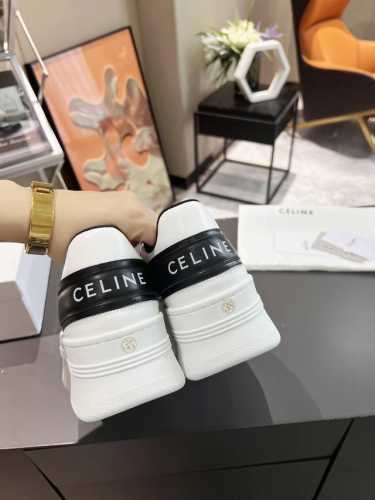 冲量价: Celine SS 厚底小白鞋这款Celine春夏的新品，非常百搭的绝对不会出错的一款，特别是在搭比较长的阔腿裤牛仔裤时效果非常好，可以很好的拉长比例