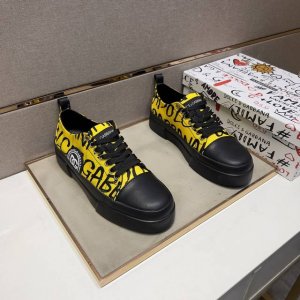 出厂价Pp Dg～ 男士休闲鞋 2025Z柜同步发售 码数:38-44# 2个颜色鞋面选用多材质拼接真皮内里，舒适透气，鞋底：原版舒适耐磨大底，实物拍摄实物更赞