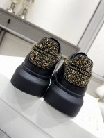 新款 钻尾 羊皮里 女 男 码数34-40 新款 钻尾 牛皮里 女 男 码数38-44 麦昆高品质顶级版Alexander mcqueen 经典明星爆款百搭小白