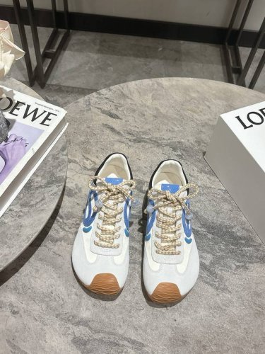 loewepophalo联名款 25Ss新款巴黎时装 芭蕾运动鞋 阿甘鞋 经典一眼就爱上的！拼接的极简风格真的做到极致！实在太百搭，随便穿搭就可以很高级，很轻便