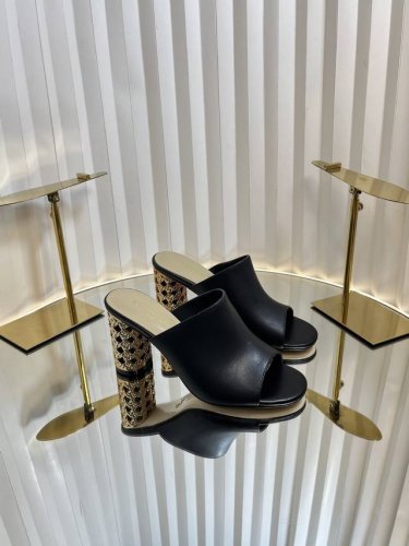 Dior 迪奥2025秋冬新款Icon系列圆柱跟女鞋 Cd明星同款鱼嘴露趾高跟圆头拼色一字拖凉鞋 材质：鞋面进口全粒面小牛皮+水染羊皮内里垫脚+意大利真皮大底